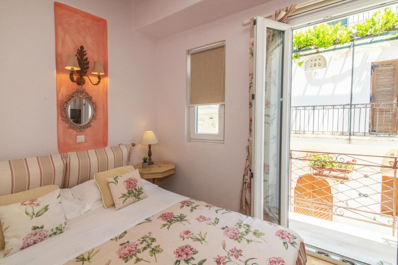 Madalena'S Family Rooms Tinos Luaran gambar