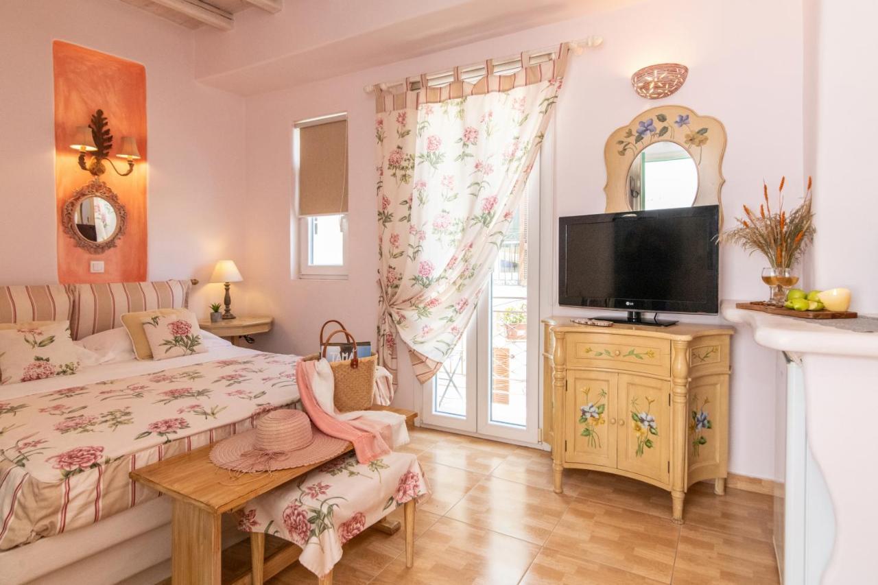Madalena'S Family Rooms Tinos Luaran gambar