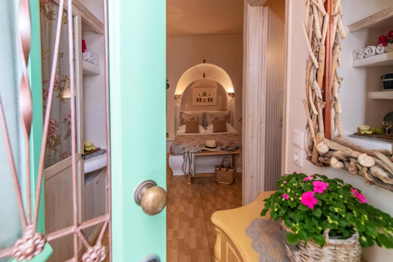 Madalena'S Family Rooms Tinos Luaran gambar