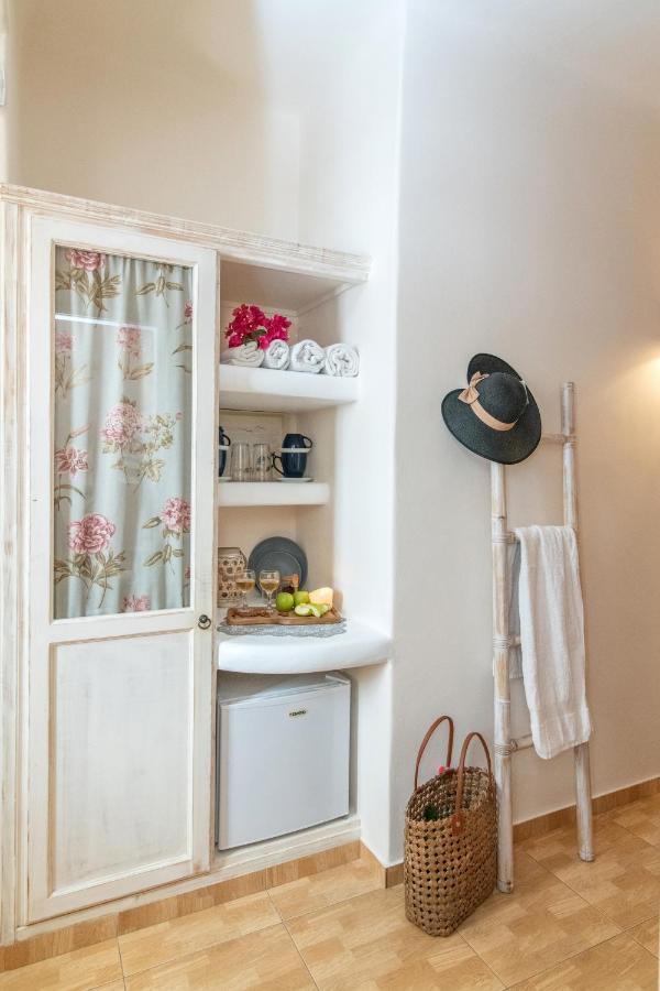 Madalena'S Family Rooms Tinos Luaran gambar